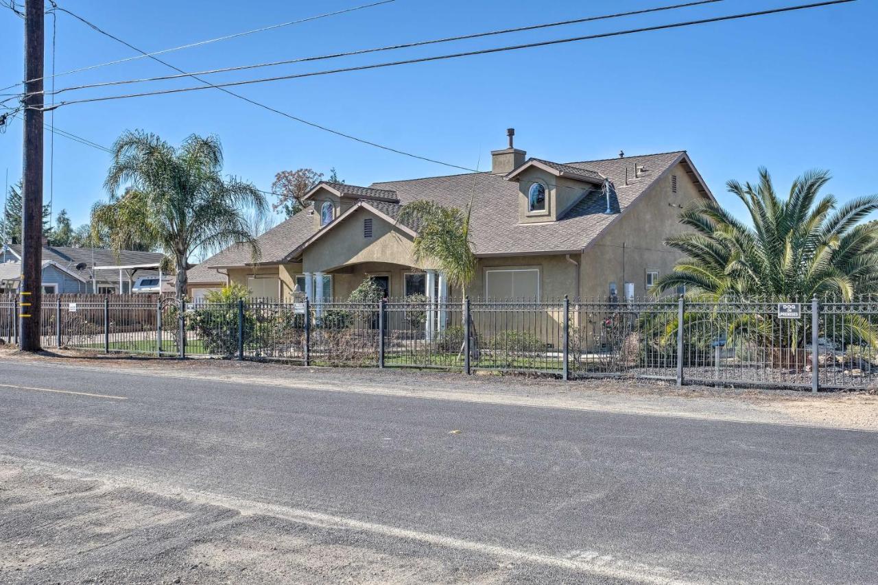 Manteca Home With Gated Yard About 2 Mi To Downtown Luaran gambar